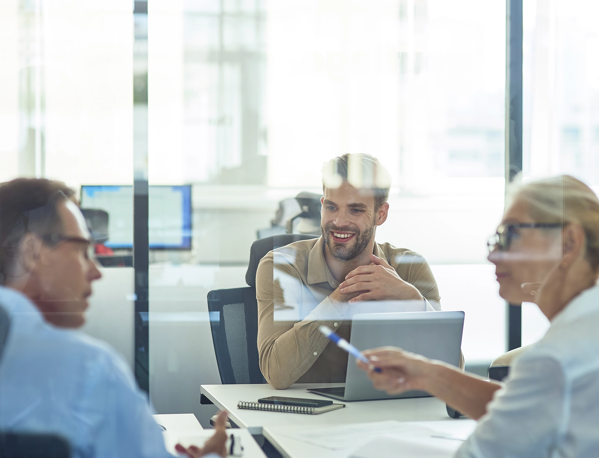 Team collaborating with a client during a discovery meeting